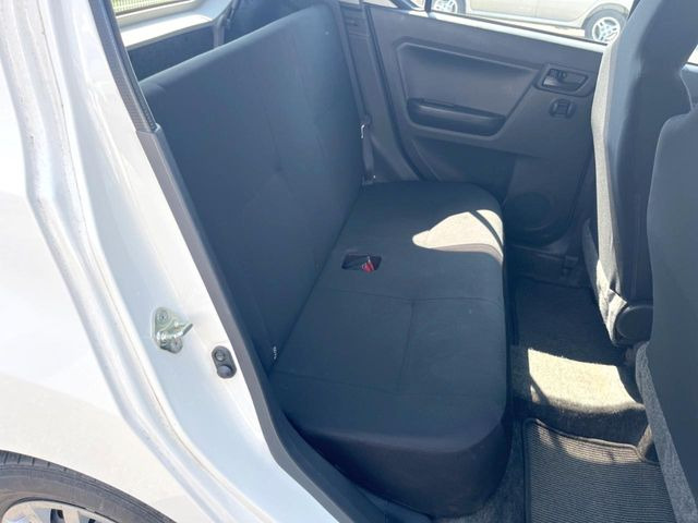 �㕔���Ȃ��C�ɂȂ�悤�ȃL�Y�E�����ւ��蓙�A�傫�ȃ_���[�W�͂Ȃ��A�ǍD�ȏ�Ԃł��B