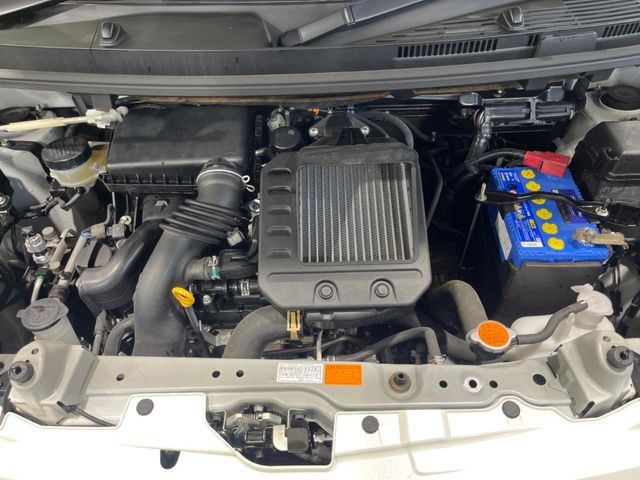 親切・丁寧な専門メカニックスタッフが応対!・車検・点検整備・事故等の修理などアフターサービスも安心。お車のカスタマイズもネクステージのサービススタッフまでご相談ください!