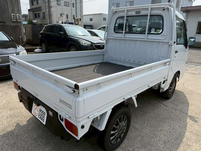 サンバートラックTB 4WD