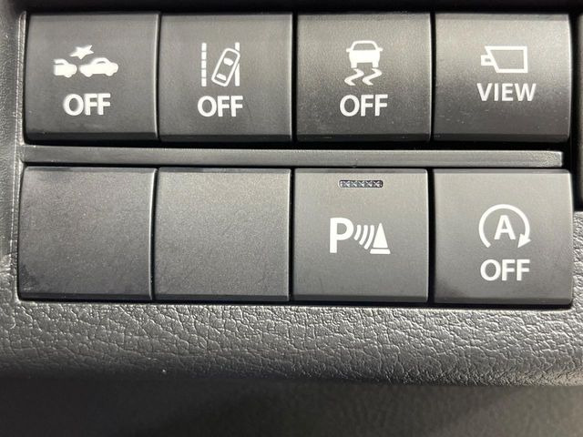 【コーナーセンサー】バンパーに付いたセンサーが障害物を検知!一定の距離に近づくとアラートで教えてくれます♪狭い駐車スペースや車庫入れ時も安心ですね☆