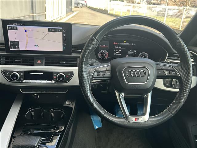 A4アバント35 TFSI Sライン
