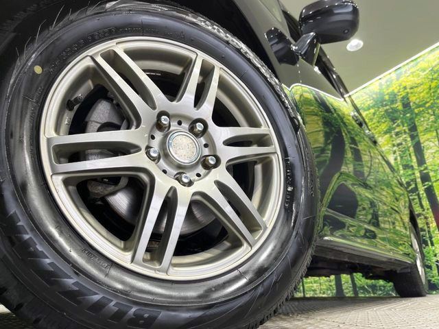 �y16�C���`�A���~�z�C�[���z�O�ςɃ}�b�`�����A���~�z�C�[���𑕒����Ă���܂��B�e��A���~�z�C�[����A�X�^�b�h���X�^�C�����戵�����Ă���܂��B���񂲑��k����������