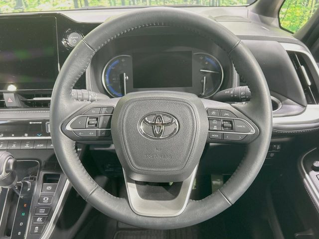 �y�����v�����X�e�A�����O�z�㎿�Ȋv���g�p���邱�ƂŁA��ɂ����������݂ƂĂ��^�]���₷���n���h���ł���