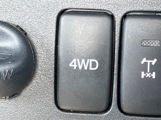 4WD�̂��Ԃł��̂ŁA�ᓹ�ł����S�ł���~��n�n��ɂ��Z�܂��̕��ȊO�ɂ��A�E�B���^�[�X�|�[�c����̕���~��n��֋A�Ȃ����@�������ɂ���������!