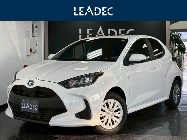 ヤリス1.5 ハイブリッド X E-Four 4WD