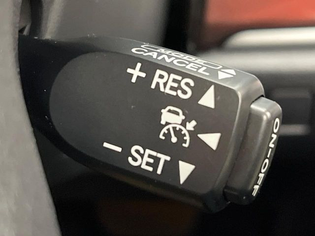 �y���[�_�[�N���[�Y�R���g���[���z�������H�ł̒��������s���y��!!�����ő��x��ۂN���[�Y�R���g���[�����A�Փˌy���V�X�e���ƘA�g���A�O���̎ԗ������m���ĎԊԂ�ۂ悤�ɑ��x���߂��Ă���܂�!!