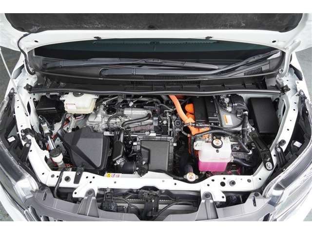 エスクァイアハイブリッド1.8 Gi