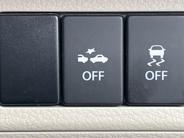 �y�X�Y�L �Z�[�t�e�B�T�|�[�g�z���s���ɑO���̎ԗ�����F�����A�Փ˂������Ȏ��͌x��ƃu���[�L�ŏՓˉ���Ɣ�Q�y�����A�V�X�g�B�����S�Ƀh���C�u�����y���݂��������܂��B