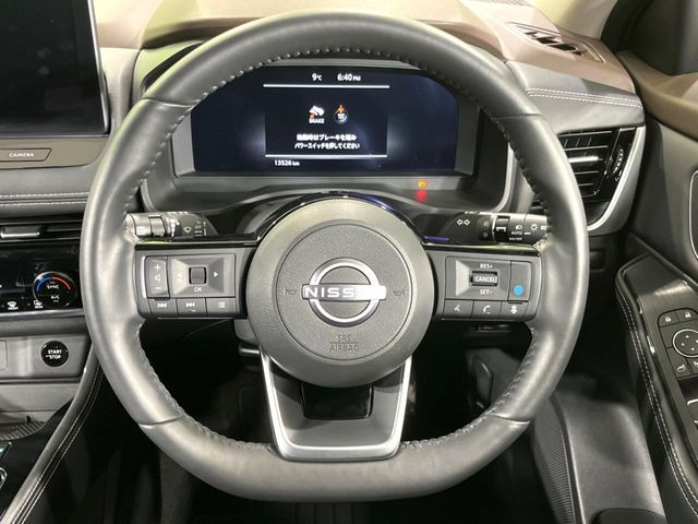 �y�X�e�A�����O�X�C�b�`�z�^�]���A�O������ڐ������炷���ƂȂ��A�I�[�f�B�I���̑��삪�\�ȕ֗��@�\!���S&���K�ȃh���C�u�����o���Ă���܂���