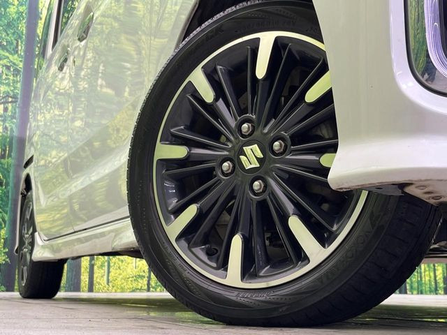 �y����15�C���`�A���~�z�C�[���z�O�ςɃ}�b�`���������A���~�z�C�[���𑕒����Ă���܂��B�e��ЊO�A���~�z�C�[����A�X�^�b�h���X�^�C�����戵�����Ă���܂��B���񂲑��k����������