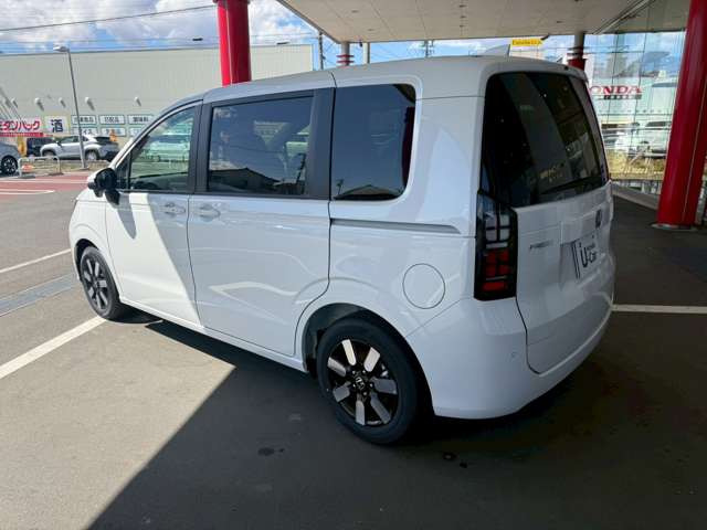 フリード1.5 e:HEV エアー EX