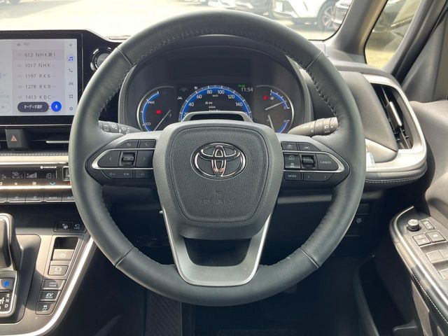 �y�����v�����X�e�A�����O�z�㎿�Ȋv���g�p���邱�ƂŁA��ɂ����������݂ƂĂ��^�]���₷���n���h���ł���