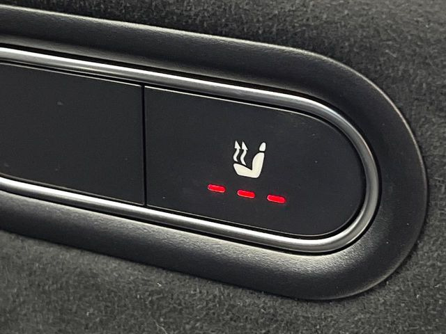 ���t�����g�V�[�g�q�[�e�B���O:�^�]�ȁE����ȋ��ɎO�i�K�Œ��߂��\�ȃV�[�g�q�[�^�[�𑕔����Ă���܂��B�G�߂��킸���K�ɂ��g�p���������܂��B