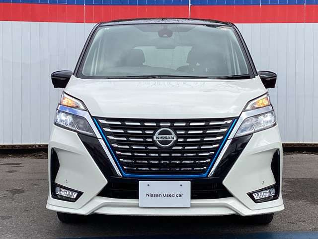 セレナ1.2 e-POWER ハイウェイスターV