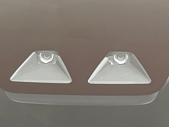 �y�X�}�[�g�A�V�X�g3�z���s���ɑO���̎ԗ�����F�����A�Փ˂������Ȏ��͌x��ƃu���[�L�ŏՓˉ���Ɣ�Q�y�����A�V�X�g�B�����S�Ƀh���C�u�����y���݂��������܂��B