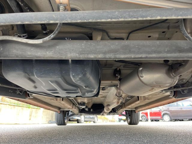 ����肪���ꂢ�Ȃ����ɁA�h�K���H�̎{�H���I�X�X���B�~��n��͂������A���ݕ��ɂ��Z���̕���A��Ń}�����E�E�B���^�[�X�|�[�c���������ɂ��D�]���������Ă���܂��B