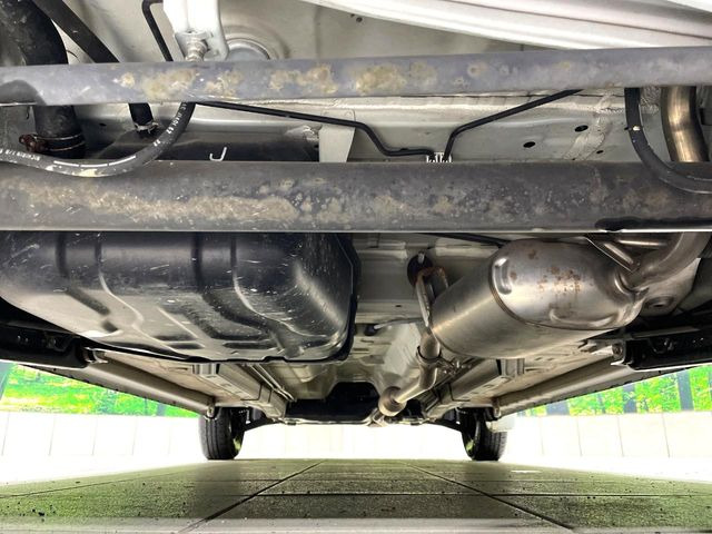 ����肪���ꂢ�Ȃ����ɁA�h�K���H�̎{�H���I�X�X���B�~��n��͂������A���ݕ��ɂ��Z���̕���A��Ń}�����E�E�B���^�[�X�|�[�c���������ɂ��D�]���������Ă���܂��B