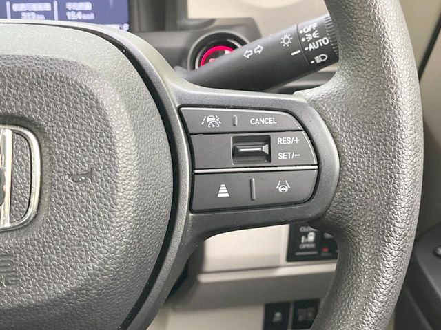 �y�A�_�v�e�B�u�N���[�Y�R���g���[���z�������H�ł̒��������s���y��!!�����ő��x��ۂN���[�Y�R���g���[�����A�Փˌy���V�X�e���ƘA�g���A�O���̎ԗ������m���ĎԊԂ�ۂ悤�ɑ��x���߂��Ă���܂�!!