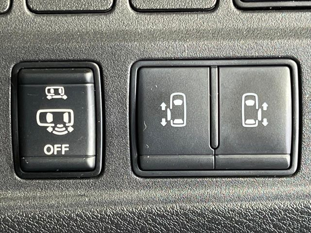 �y�����p���[�X���C�h�h�A�z�X�}�[�g�L�[��^�]�Ȃ̃X�C�b�`�Ō�ȗ����X���C�h�h�A�̊J���\���d��������͂����ăh�A���J����K�v�������A�����Ȃ��q�l�ł��ȒP�ɊJ���߂ł����K�ł���