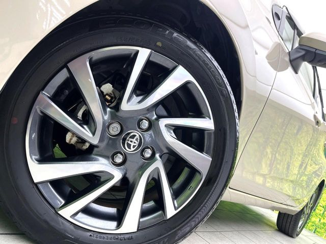 �y����16�C���`�A���~�z�C�[���z�O�ςɃ}�b�`���������A���~�z�C�[���𑕒����Ă���܂��B�e��ЊO�A���~�z�C�[����A�X�^�b�h���X�^�C�����戵�����Ă���܂��B���񂲑��k����������