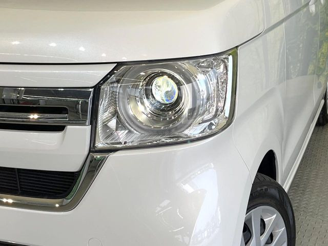 �yLED�w�b�h���C�g�z���V����ԑ��s�����ǍD�Ȏ��E���m�ۂ����S���ĉ^�]�ł��鍂�P�xLED�w�b�h���C�g�𑕔�!�_�����x�������A����d�͂��}�����Ă��܂��B