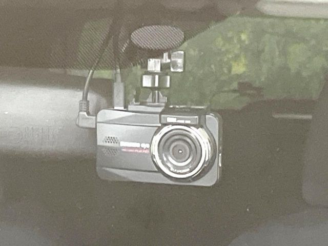 �y�h���C�u���R�[�_�[�z�h���C�u���R�[�_�[����!���s���͂������A������^�]�⎖�̂ɑ��������ہA�f���ŋL�^���A����̃��X�N�ɔ����܂��B���L�^�pSD�J�[�h�͂��q�l�����g�ł��������������K�v������܂��B