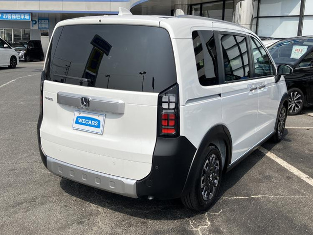 フリード1.5 クロスター