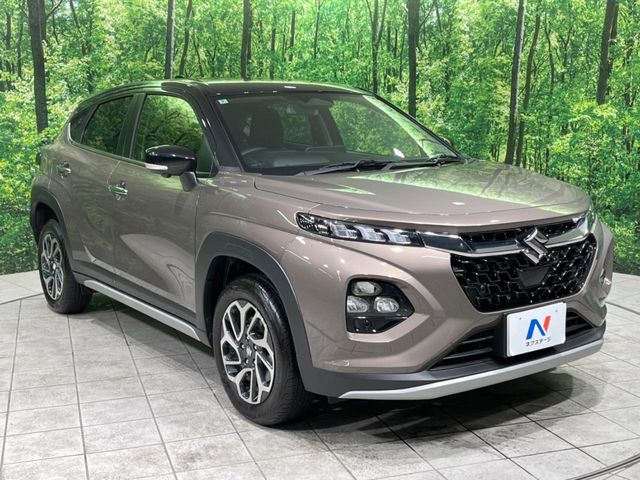 高透明度のガラス皮膜で撥水はもちろん、上質なツヤ・光沢を実現。紫外線や酸性雨から大切な愛車を保護し、色あせ・劣化を防止。「弾スプラッシュコート」、「弾プリミッサコート」からお選びいただけます。