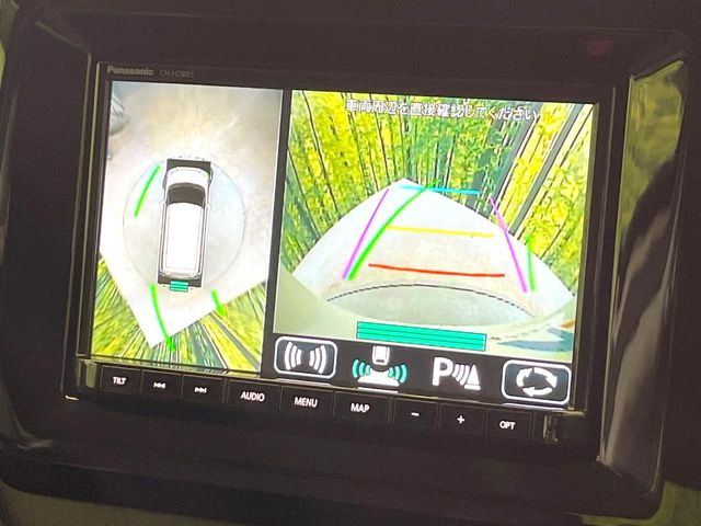 �y�S���ʃ��j�^�[�p�J�����z��p�̃J�����ɂ��A�ォ�猩���낵���悤�Ȏ��_��360�x�N���}�̎��͂��m�F���邱�Ƃ��ł��܂������p�������m�F���₷���A�����ꏊ�ł̐؂�Ԃ��⒓�Ԃ��X���[�Y�ɍs���܂��B