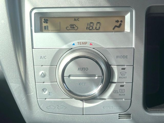 �y�I�[�g�G�A�R���z��x���D�݂̉��x�ɐݒ肷��΁A�ԓ��̉��x�����m�����ʂ≷�x�������Œ����B����&hellip;����&hellip;�Ɖ��x���X�C�b�`���������K�v�͂���܂���B���K�Ȏԓ���Ԃɂ͕K�{�̋@�\�ł��ˁ�