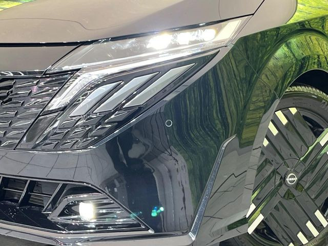 �yLED�w�b�h���C�g�z���V����ԑ��s�����ǍD�Ȏ��E���m�ۂ����S���ĉ^�]�ł��鍂�P�xLED�w�b�h���C�g�𑕔�!�_�����x�������A����d�͂��}�����Ă��܂��B