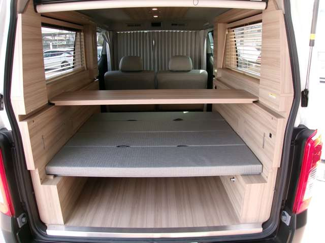 キャラバン2.4 グランドプレミアム GX ロング MYROOM 折り畳みベッド ディーゼル