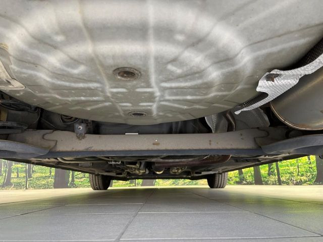 下回りがきれいなうちに、防錆加工の施工がオススメ。降雪地域はもちろん、沿岸部にお住いの方や、趣味でマリン・ウィンタースポーツをされる方にご好評いただいております。