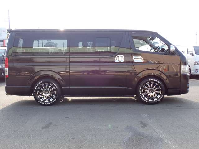 ご来店のご予約で悪天候でも室内にて現車確認可能 雨でも雪でもご安心ください