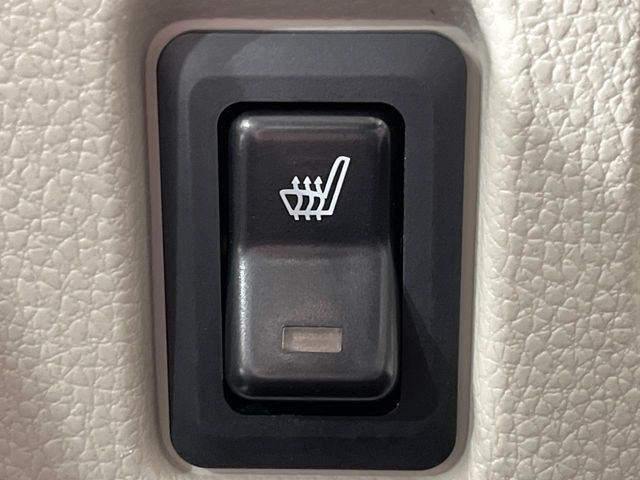 �y�V�[�g�q�[�^�[�z�������ɏd�󂷂�V�[�g�q�[�^�[!�G�A�R����葁�����܂��Ă����̂Ŋ�����̐l�����S�ł��ˁ�G�A�R���̉����͊������邩����A�Ƃ������ɂ����������߂ł��B