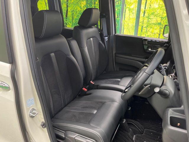 �y�n�[�t���U�[�V�[�g�z�������ƍ���S�n�𗼗������l�C�̃V�[�g���w�ʁE���ʂ̃t�@�u���b�N�f�ނ́A�ʋC���̗ǂ��⊊��ɂ����ɗD��Ă��܂��B�C���╞���ɍ��E���ꂸ���K�ɂ���肢�������܂��B