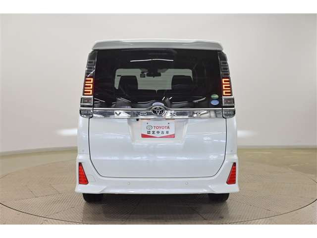 ヴォクシー2.0 ZS 煌II