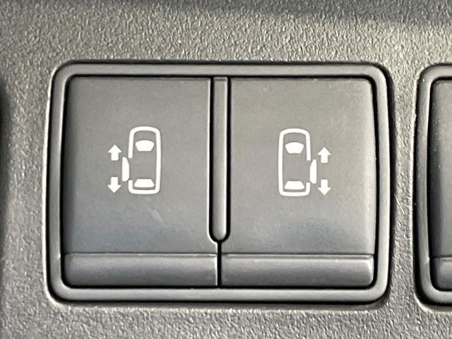 �y�����p���[�X���C�h�h�A�z�X�}�[�g�L�[��^�]�Ȃ̃X�C�b�`�Ō�ȗ����X���C�h�h�A�̊J���\���d��������͂����ăh�A���J����K�v�������A�����Ȃ��q�l�ł��ȒP�ɊJ���߂ł����K�ł���