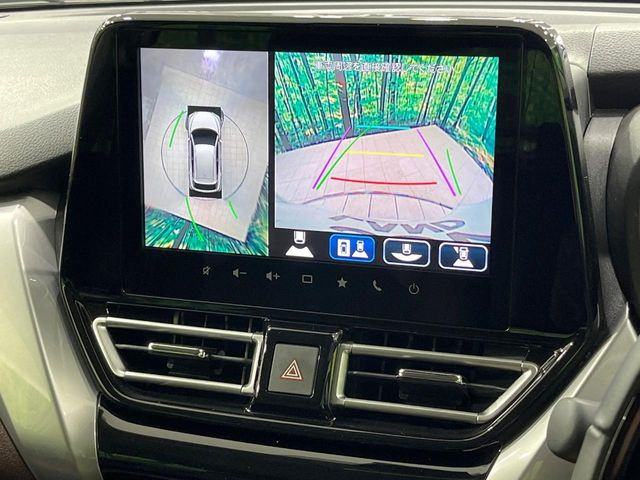 【全方位モニター用カメラ】専用のカメラにより、上から見下ろしたような視点で360度クルマの周囲を確認することができます☆死角部分も確認しやすく、狭い場所での切り返しや駐車もスムーズに行えます。