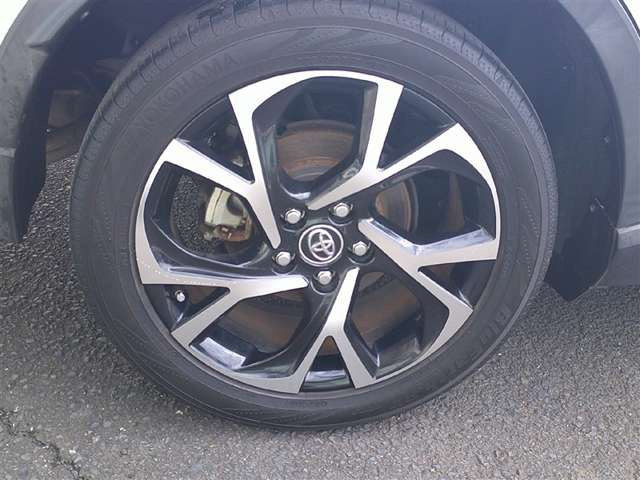 C-HRハイブリッド 1.8 G