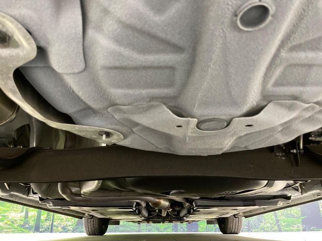 下回りがきれいなうちに、防錆加工の施工がオススメ。降雪地域はもちろん、沿岸部にお住いの方や、趣味でマリン・ウィンタースポーツをされる方にご好評いただいております。