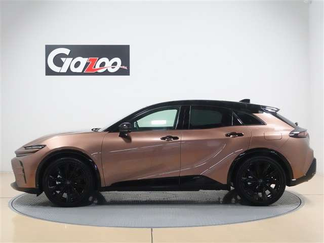 クラウンスポーツ2.5 Z E-Four 4WD