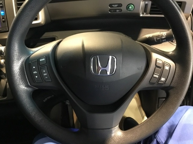 フリードスパイク1.5 G プレミアムエディション