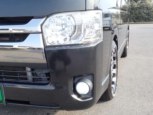 .全車納車前点検実施中 自社工場完備 認証工場にてベテランメカニックによる整備実施 オイル交換から各部点検 コンピューター診断を行います