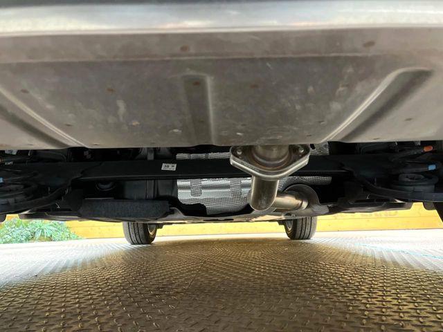 下回りがきれいなうちに、防錆加工の施工がオススメ。降雪地域はもちろん、沿岸部にお住いの方や、趣味でマリン・ウィンタースポーツをされる方にご好評いただいております。