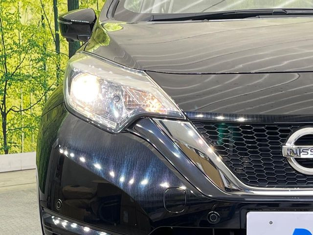 夜間や荒天時により良好な視界で安心な走行をご希望される方には【高輝度LEDヘッドライト】の取付がおすすめ!多くのお客様にご好評いただいております♪