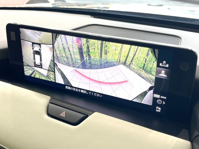 �y360&deg;�r���[���j�^�[�z��p�̃J�����ɂ��A�ォ�猩���낵���悤�Ȏ��_��360�x�N���}�̎��͂��m�F���邱�Ƃ��ł��܂������p�������m�F���₷���A�����ꏊ�ł̐؂�Ԃ��⒓�Ԃ��X���[�Y�ɍs���܂��B