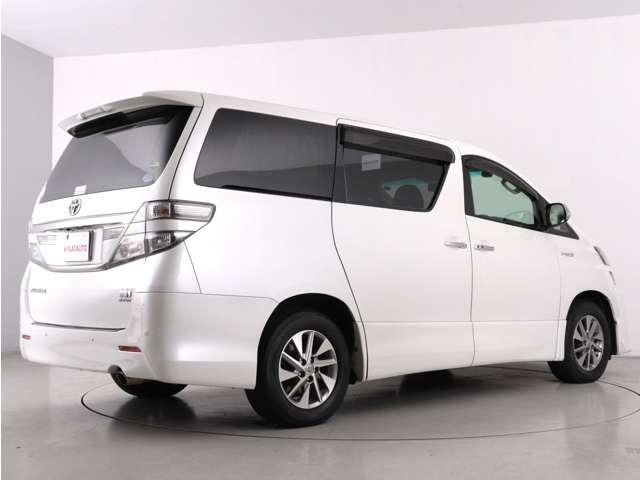 ���X�ł́A���I���ꂽ�ԗ��̂ݓW�����Ă���܂��B�A���t�@�[�h�E���F���t�@�C�A�ɓ����������X�Ȃ�ł̖͂L�x�ȍ݌ɂ̒�����A���C�ɓ���̈������T����������!