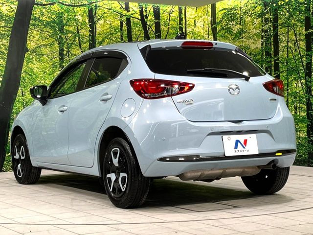 ☆全国のネクステージからお取り寄せが可能※!遠方の店舗に展示してあるクルマが気になる場合も、最寄りの店舗でご覧いただくことが可能です!是非私たちに要望をお聞かせください!※別途費用