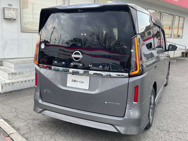 セレナ1.4 e-POWER ハイウェイスターV